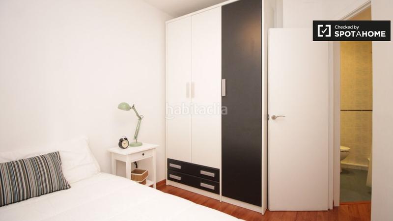 Foto edc7e2f8-5985-4c16-942d-ab06df417857. Rent flat with heating in Vila de Gràcia Barcelona