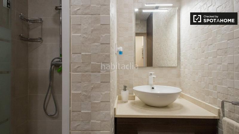 Foto a2a73e4c-02fc-4329-a3f6-01ca6276ad77. Rent flat with heating in Provençals del Poblenou Barcelona