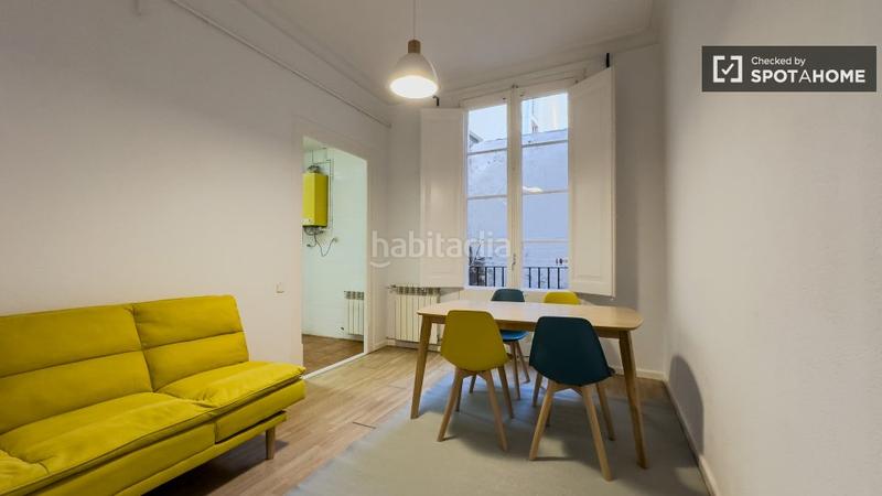 Foto b66f5ecf-21a6-4ab4-870c-cad0f61156ef. Alquiler piso  en alquiler en piso de 3 habitaciones en barri Gòtic en Barcelona