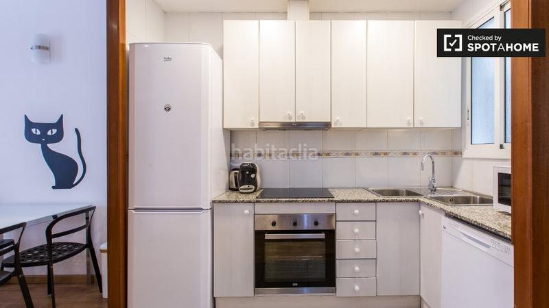 Foto 98769283-5f25-477f-ab77-8b919e377e5d. Alquiler piso  de 4 habitaciones en alquiler en sant pere, en Barcelona