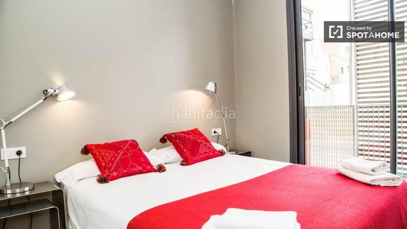 Foto 4e0d6746-0701-45a7-891b-5c6e966f7a8d. Lloguer pis amb calefacció a Vila de Gràcia Barcelona