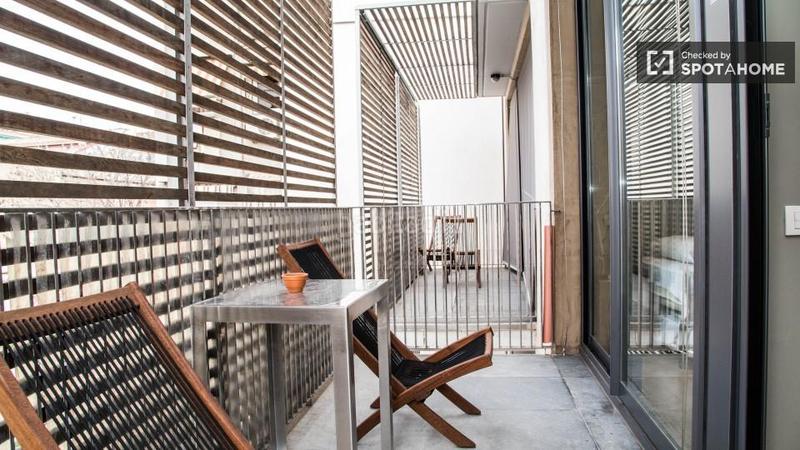 Foto 9c991c78-62c5-4d10-9094-403c26e46217. Location appartement avec chauffage dans Vila de Gràcia Barcelona