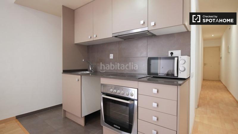 Foto d1a3c945-67d2-4643-bda8-0143f9a4fa53. Rent flat with heating in Sant Gervasi - Bonanova Barcelona