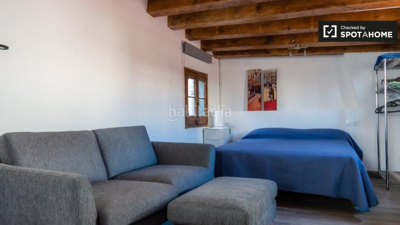 Foto 6c62ebbe-982e-412c-b507-ae65f40c7030. Alquiler piso elegante estudio en alquiler en barri gotic, en Barcelona