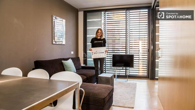 Foto 40de525d-20bd-4623-b246-4e5d75661940. Location appartement avec chauffage dans Fort Pienc Barcelona