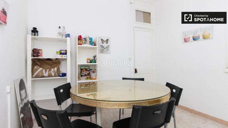 Foto f5082b65-bb98-4286-933b-f141dd10ad48. Affitto appartamento con riscaldamento in Raval Barcelona