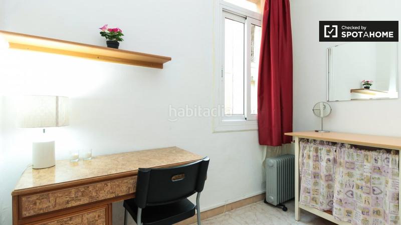 Foto 22bae302-53d1-4477-b22d-f524270f05c4. Rent flat with heating in Raval Barcelona