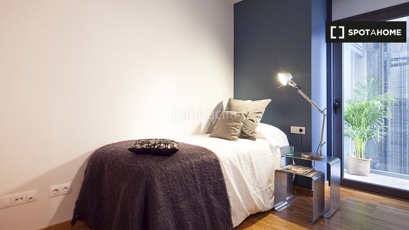 Foto 0d49eb21-440f-4351-a472-5d8c946fae17. Rent flat with heating in Putget - Farró Barcelona