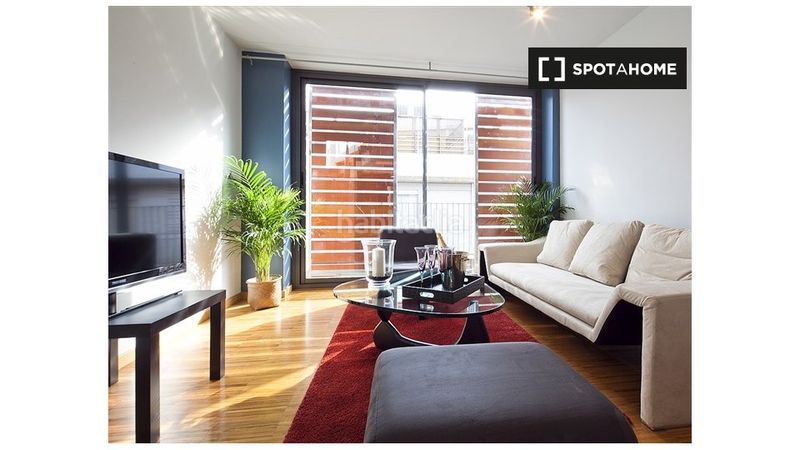 Foto d78e2054-6a24-4782-8eb3-b59b7f4e7773. Rent flat with heating in Putget - Farró Barcelona