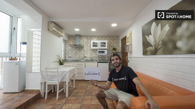 Foto 95c81f05-21f5-44b9-8db7-9e79dd24d1c7. Miete etagenwohnung mit heizung in Gòtic Barcelona