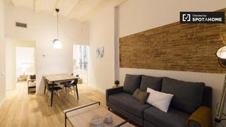 Lloguer Pis a St. Pere - Sta. Caterina - El Born. Apartamento de 2 dormitorios en alquiler en barcelona