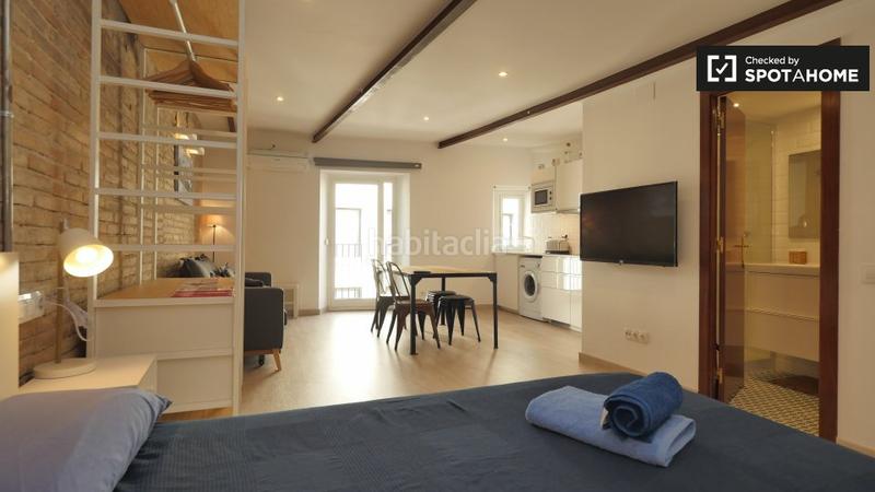 Foto 87bffbfa-c059-4843-9c65-5aa99d211fc0. Affitto appartamento con riscaldamento in Raval Barcelona