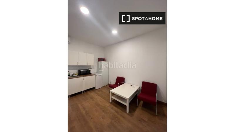 Foto 82336834-2cc0-4806-9d24-69618e031742. Affitto appartamento con riscaldamento in La Verneda - La Pau Barcelona