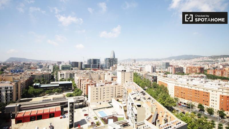 Foto 1a23856c-c22b-420b-8665-69ef645dc251. Miete etagenwohnung mit heizung in Provençals del Poblenou Barcelona