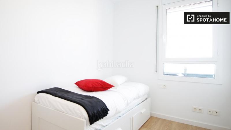 Foto 09ff6eb8-1c51-4f77-bd8b-8279c14d887e. Rent flat with heating in Provençals del Poblenou Barcelona