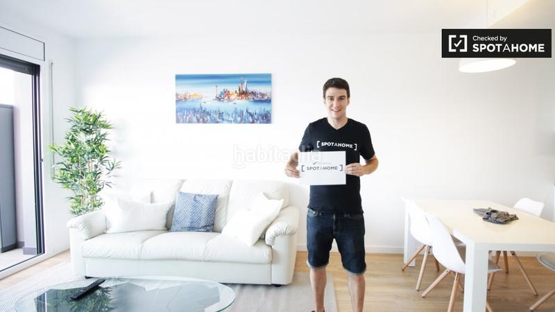 Foto 1edf4205-c7af-4a3b-bebb-8ff7ac16e755. Rent flat with heating in Provençals del Poblenou Barcelona