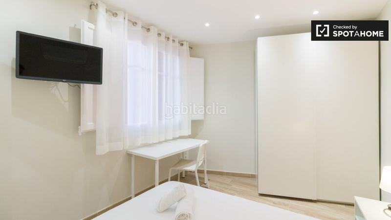 Foto c03a8062-cbf9-4103-9a72-5ff7ed939af5. Location appartement avec chauffage dans La Sagrera Barcelona