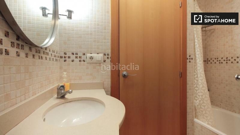 Foto eabe7903-7aef-4953-a0b1-e35a86690f2c. Rent flat with heating in La Nova Esquerra de l´Eixample Barcelona