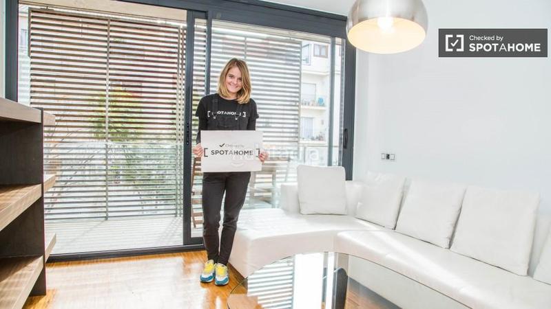 Foto 66f7e960-80f8-41d7-8bec-b70dcae2bd8c. Lloguer pis amb calefacció a Sant Gervasi - Galvany Barcelona