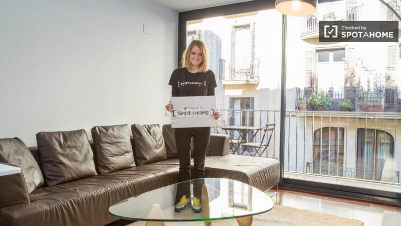 Foto 24890df2-18e0-4a9c-b4f2-612d014eb016. Rent flat with heating in Sant Gervasi - Galvany Barcelona