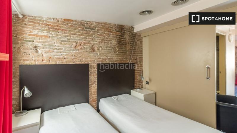 Foto 848e199b-6198-4768-8cfb-9bc2177a76fb. Affitto appartamento con riscaldamento in Raval Barcelona