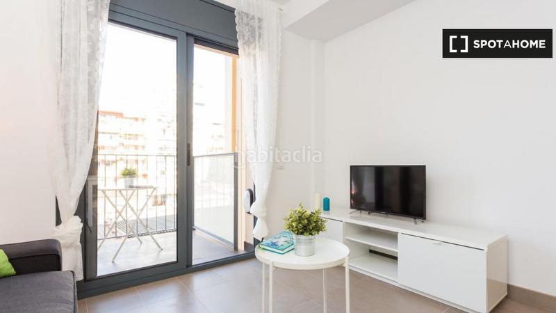 Foto ab01965d-b5e4-43f5-bf1f-0572485a34c6. Alquiler piso apartamento de 1 dormitorio en alquiler en Poblenou, en Barcelona