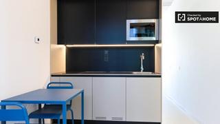 Location Appartement à Sant Joan Baptista. Estudio en alquiler en besòs mar, barcelona