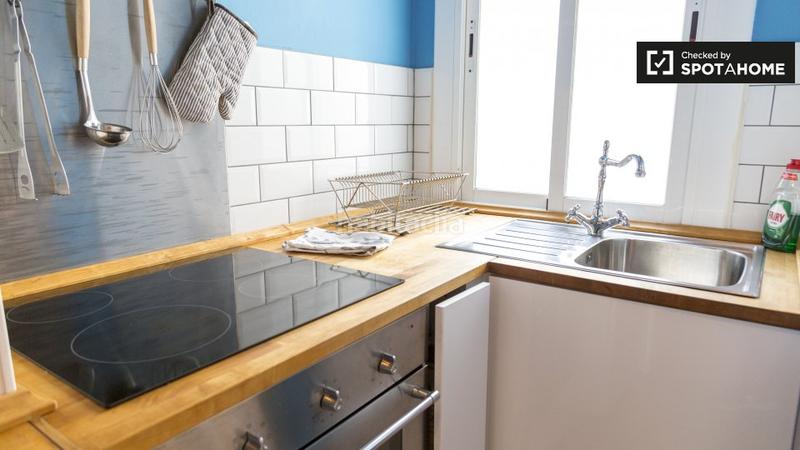 Foto 2dd70a97-e08b-447f-b64d-1d8192f258ca. Alquiler piso  de 1 habitación en alquiler en la Sagrada Família, en Barcelona