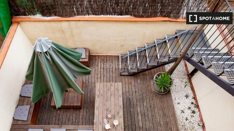 Foto 6019e45c-0a25-4251-8fe1-c384ee32ecd2. Lloguer pis amb calefacció a El Poble Sec - Parc de Montjuïc Barcelona