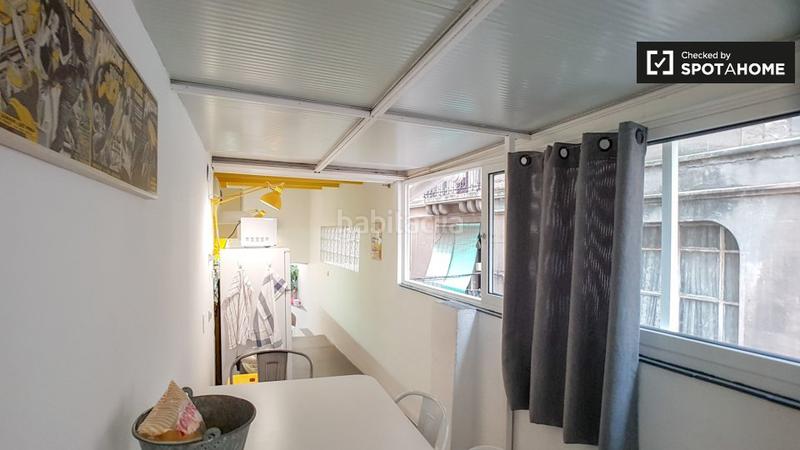 Foto 3839ef4d-0954-42b3-b4eb-74f9d5465b0f. Affitto appartamento con riscaldamento in Sants Barcelona