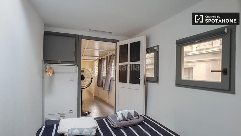 Foto ca8f6811-ec1f-42d3-85f4-5b94d58a4aaa. Alquiler piso apartamento de 2 habitaciones en Sants, en Barcelona