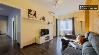Rent Flat in El Poble Sec - Parc de Montjuïc. Piso en alquiler de 3 habitaciones en el poble sec, barcelona.