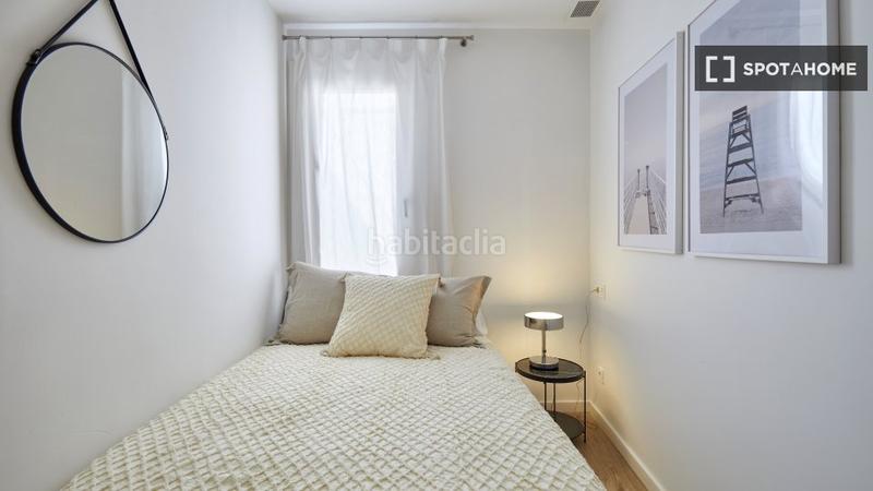 Foto d10272e9-eb6c-47bf-a30f-c196e9caffd3. Alquiler piso apartamento de 3 dormitorios en alquiler en el barri gotic, en Barcelona
