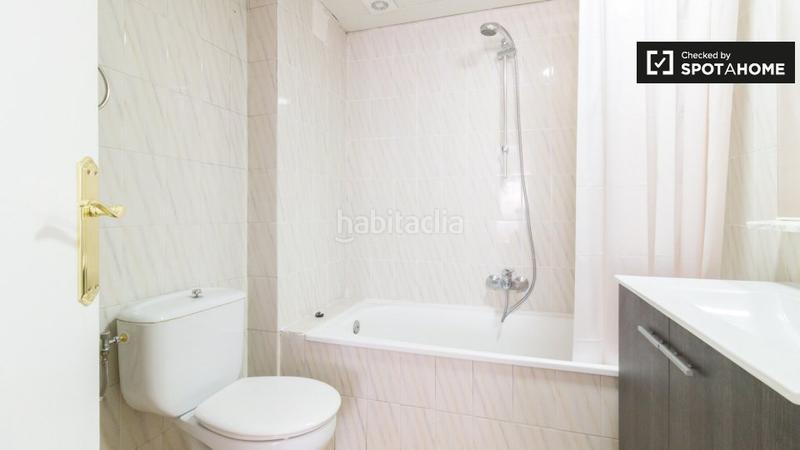 Foto e530a496-df54-4953-b4ad-48787f022ebf. Affitto appartamento con riscaldamento in El Coll Barcelona