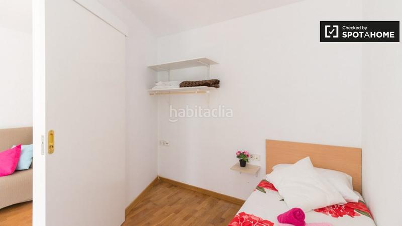 Foto afd23e5c-9f31-4b33-99be-86a3222bb57a. Lloguer pis amb calefacció a El Coll Barcelona
