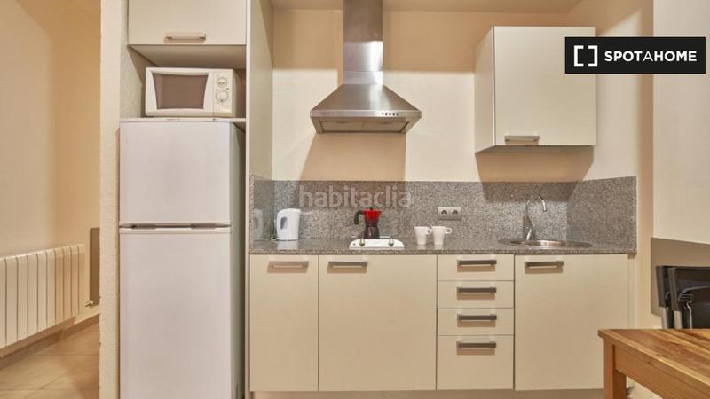 Foto 16e96d15-89a4-4e79-88d4-06389b6ab390. Affitto appartamento con riscaldamento in Sants Barcelona