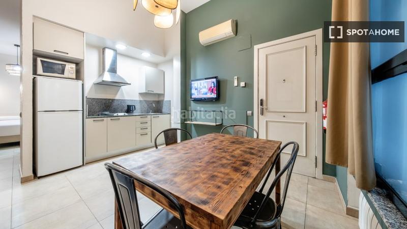 Foto 82c7569a-1130-464e-ba2b-aa863d7f826e. Rent flat with heating in Sants Barcelona