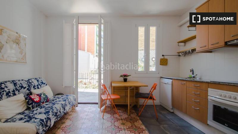 Foto 6a7d4384-37bb-47ab-a877-94ef36ada73a. Miete etagenwohnung mit heizung in El Poble Sec - Parc de Montjuïc Barcelona