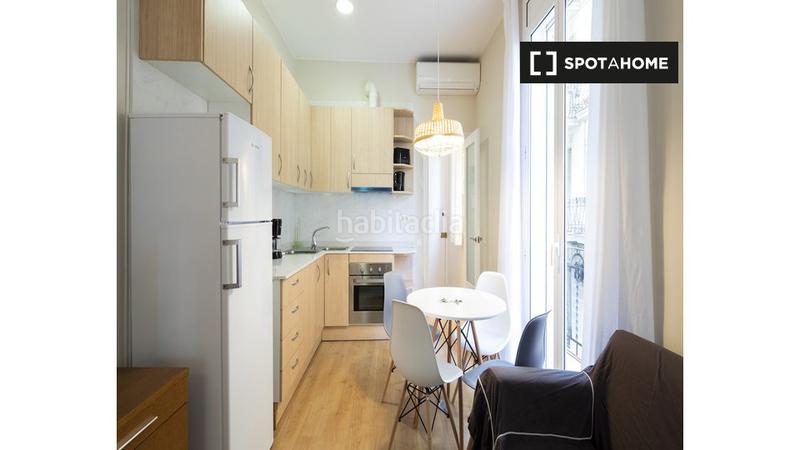 Foto 3272a927-b2d4-411d-b4fb-14e99fed99f3. Miete etagenwohnung mit heizung in Vila de Gràcia Barcelona