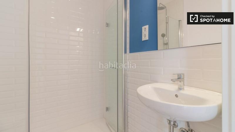 Foto 27d0e0ca-5380-4ded-9a5e-ff719f56c247. Affitto appartamento con riscaldamento in Raval Barcelona