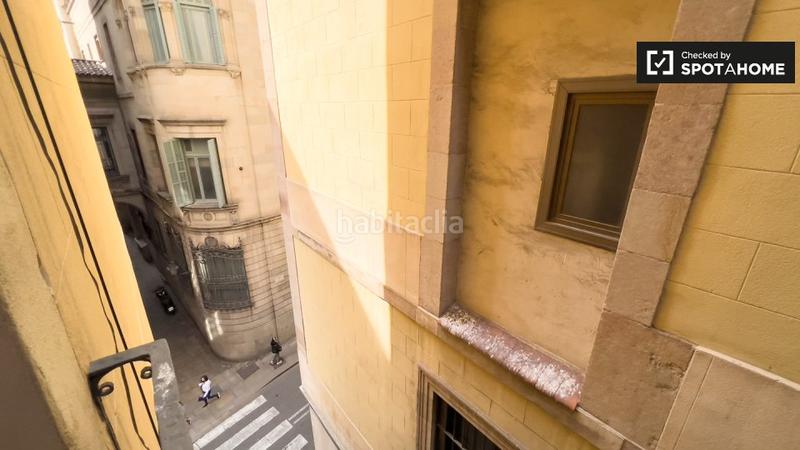 Foto c6cf222d-7261-4e6a-9511-ea9f5ca3de0d. Alquiler piso  de 3 habitaciones en alquiler en el gótico, en Barcelona