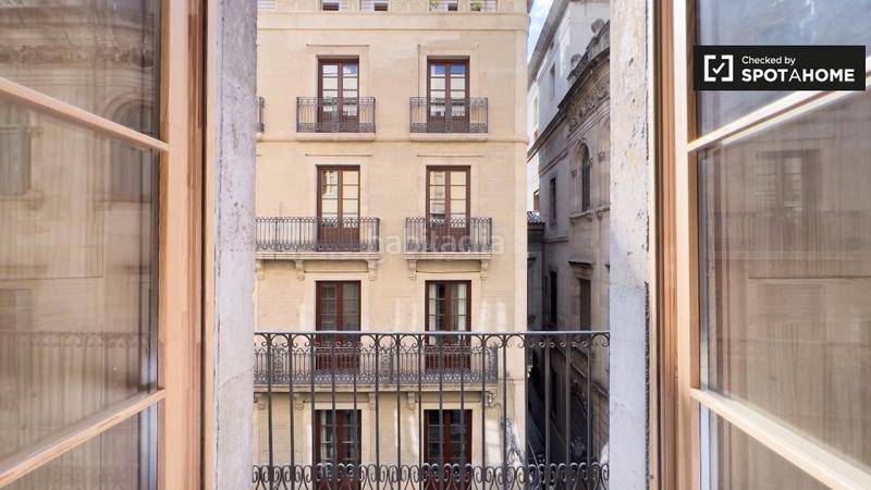 Foto f1c33976-0199-4861-ae38-4ddefc5c285e. Alquiler piso  de 3 habitaciones en alquiler en el gótico, en Barcelona