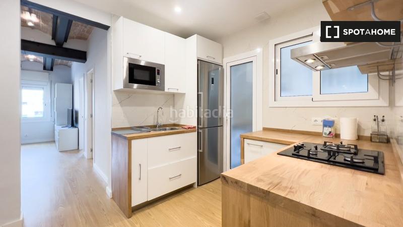 Foto 1f30a2b4-54ac-48f0-8b3d-9c6fb532fbd4. Lloguer pis amb calefacció a Vilapicina - Torre Llobeta Barcelona