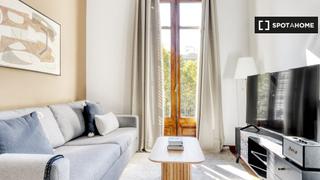 Miete Etagenwohnung in La Nova Esquerra de l´Eixample. Piso de 2 dormitorios en alquiler en barcelona