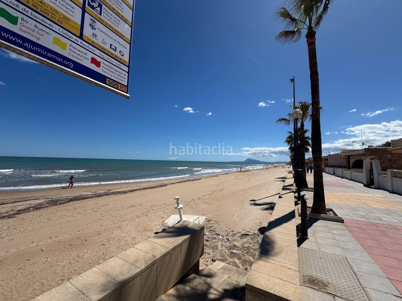 Foto b42aa2a2-412a-4e9a-a459-ba523fcb04a9. Pis a Miramar