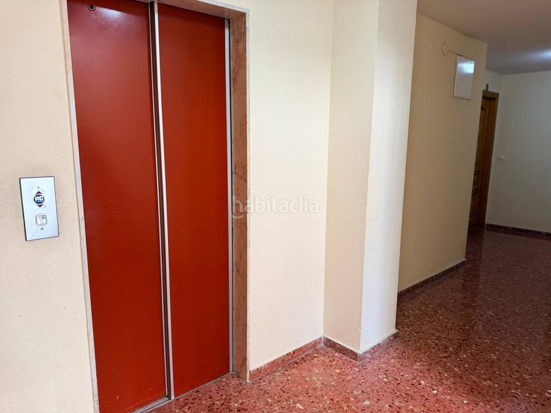 Foto caefe945-6c19-43a6-8314-de9a19c6cd7f. Pis amb aparcament a Park Nord - Casona Gandia