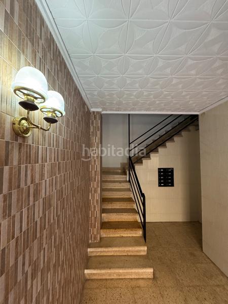 Foto 5d5eb6c9-b109-44d7-b536-ea274d138ec8. Piso se vende un piso luminoso en gandía, ubicado en la primera planta en Gandia