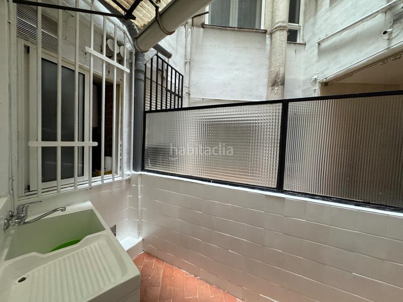 Foto 6f70d9d8-dbd5-4b03-b011-2d4447b99100. Piso se vende un piso luminoso en gandía, ubicado en la primera planta en Gandia