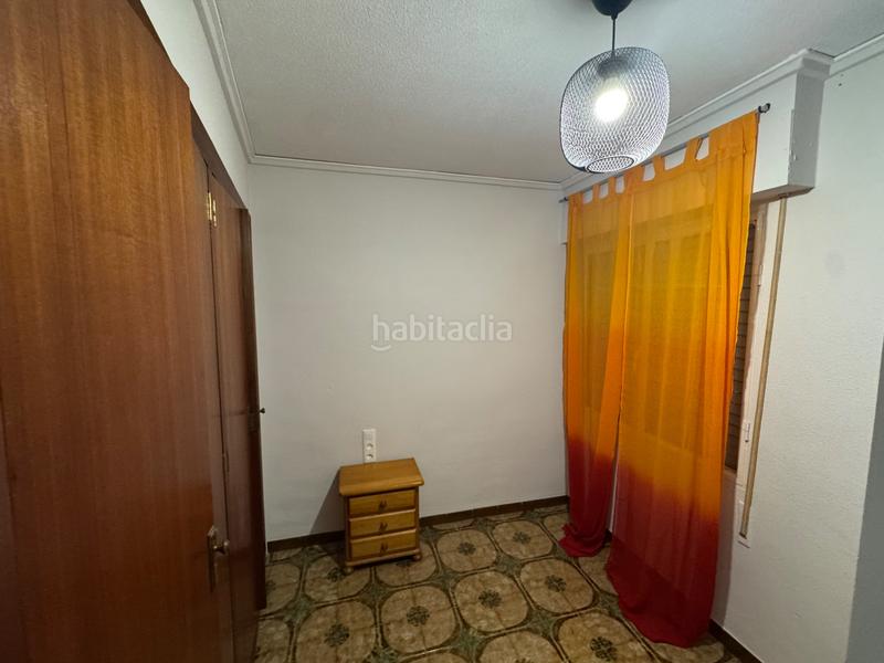 Foto 9ed5adeb-ef7c-4c01-a65c-1e2082e9dbe5. Piso se vende un piso luminoso en gandía, ubicado en la primera planta en Gandia