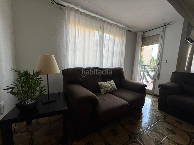 Foto 9f56bd42-5deb-4270-bc6c-a8cd77c4c495. Piso se vende un piso luminoso en gandía, ubicado en la primera planta en Gandia